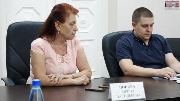 Анна Кондрыкинская: На расширенном заседании Комитета по жилищно-коммунальному хозяйству совместно с главным инженером ГУП ДНР «Вода Донбасса» Сергеем Мокрым, Председателем Народного Совета Константином Кузьминым и...