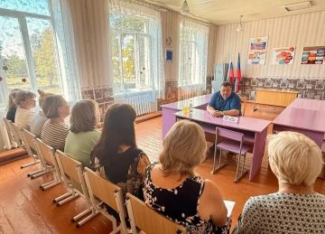 Роман Конев: 21 августа 2026 года депутат Горловского городского совета Донецкой Народной Республики первого созыва от фракции «Единая Россия» Александр Кунов провёл встречу с трудовым коллективом