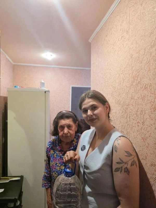 Иван Приходько: В рамках акции «Молодёжь не оставит в беде» доброслужащие администрации городского округа Горловка Донецкой Народной Республики при поддержке Горловской и Славянской епархии оказали помощь маломобильным... Иван Приходько: В рамках акции «Молодёжь не оставит в беде» доброслужащие администрации городского округа Горловка Донецкой Народной Республики при поддержке Горловской и Славянской епархии оказали помощь маломобильным...