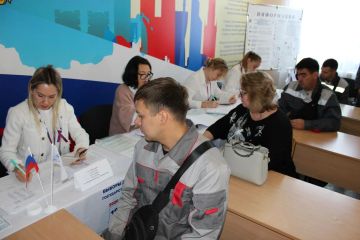 Сотрудники ремонтно-восстановительных бригад шефа-региона Горловки – Кузбасса приняли участие в выборах депутатов Государственной Думы Российской Федерации