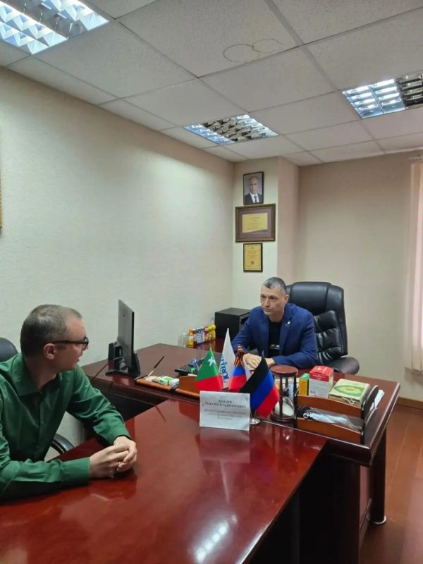 Роман Конев: 1 октября 2026 года состоялся приём граждан депутатом Горловского городского совета Донецкой Народной Республики первого созыва от фракции «Единая Россия» Максимом Лебедевым