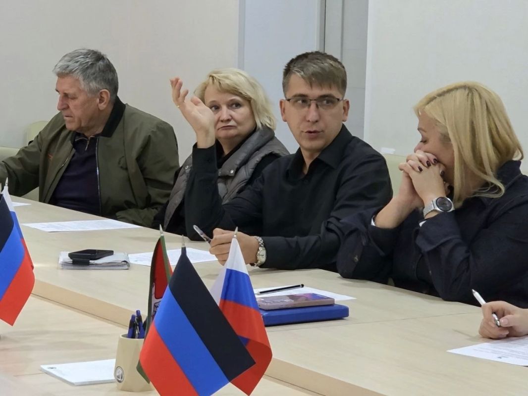 Состоялось восьмое заседание Общественного совета Горловки Состоялось восьмое заседание Общественного совета Горловки