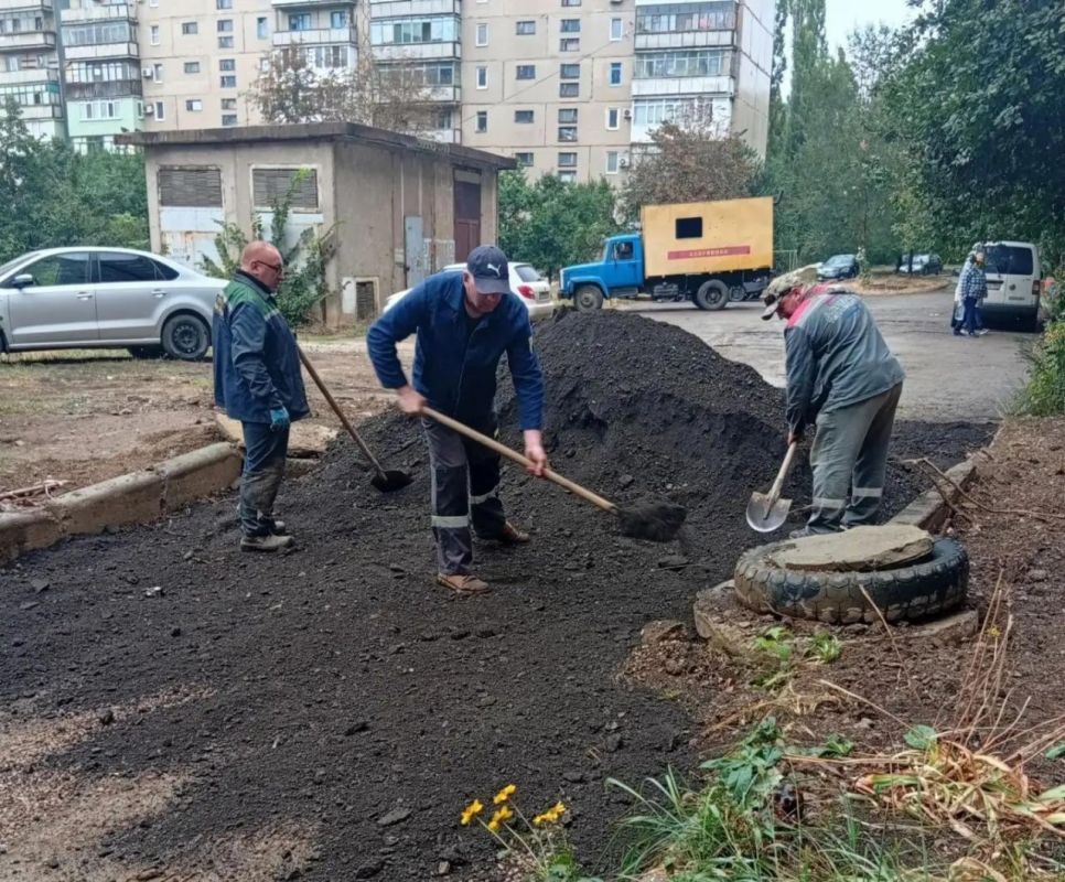 Роман Конев: ФИЛИАЛ «ГОРЛОВСКОЕ ПУВКХ» ГУП ДНР «ВОДА ДОНБАССА» совместно с коллегами из шеф-региона Кузбасс Роман Конев: ФИЛИАЛ «ГОРЛОВСКОЕ ПУВКХ» ГУП ДНР «ВОДА ДОНБАССА» совместно с коллегами из шеф-региона Кузбасс