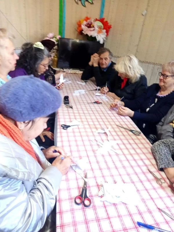 В Центрально-Городском внутригородском районе Горловки продолжается реализация проекта «Старшее поколение» В Центрально-Городском внутригородском районе Горловки продолжается реализация проекта «Старшее поколение»