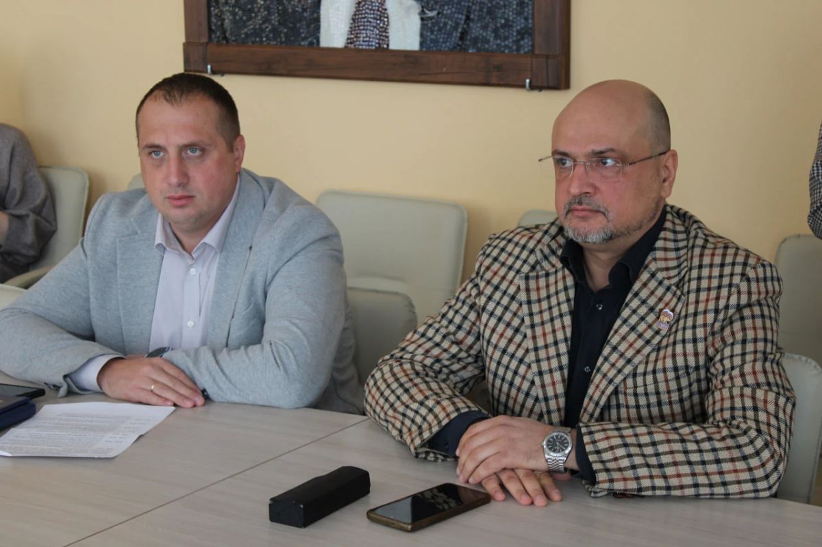 Иван Приходько: Горловка приняла участие в торжественной церемонии гашения почтовых марок, посвященных Городам трудовой доблести Иван Приходько: Горловка приняла участие в торжественной церемонии гашения почтовых марок, посвященных Городам трудовой доблести