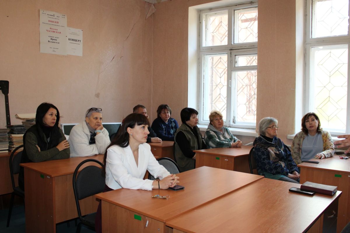 Состоялась встреча руководства администрации городского округа Горловка с трудовым коллективом Состоялась встреча руководства администрации городского округа Горловка с трудовым коллективом