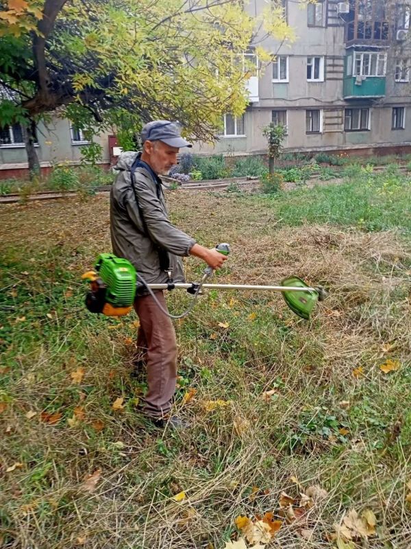 Роман Конев: Обзор выполненных работ Горловского филиала единого регионального фонда по управлению многоквартирными домами на территории Донецкой Народной Республики Роман Конев: Обзор выполненных работ Горловского филиала единого регионального фонда по управлению многоквартирными домами на территории Донецкой Народной Республики