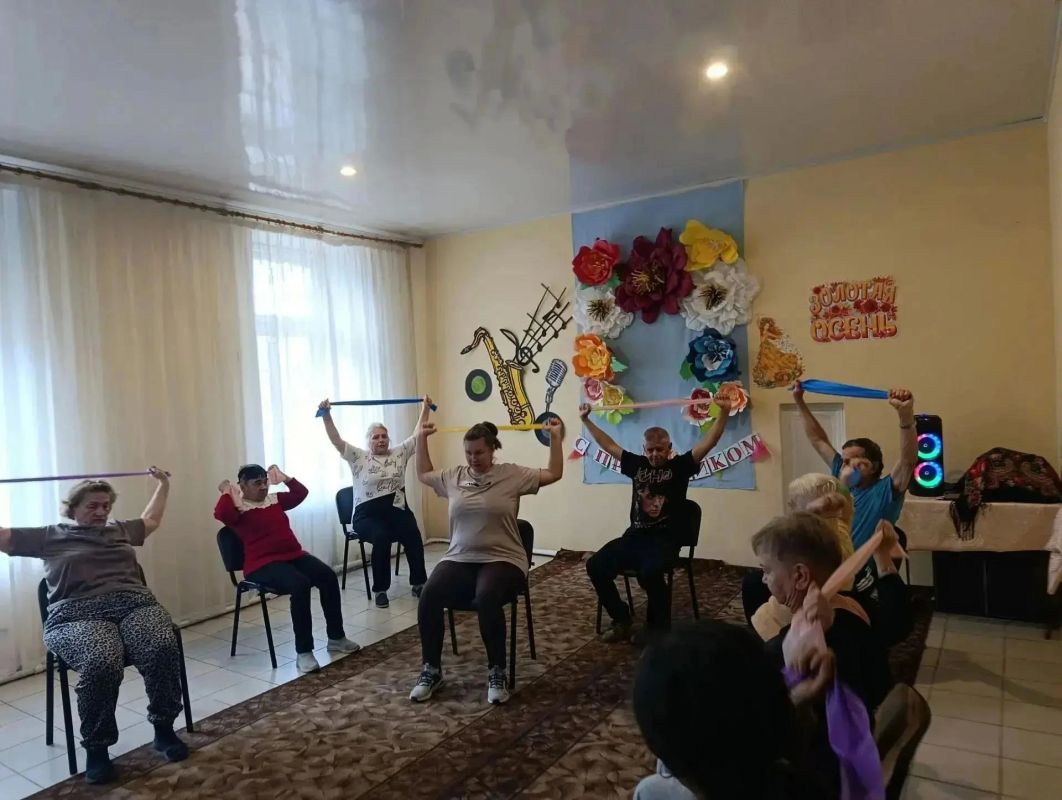 В Центрально-Городском районе Горловки продолжается реализация проекта партии Единая Россия «Старшее поколение» В Центрально-Городском районе Горловки продолжается реализация проекта партии Единая Россия «Старшее поколение»